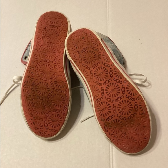 UGG Australia Kids High Top Sneakers Size 3 - Picture 8 of 9